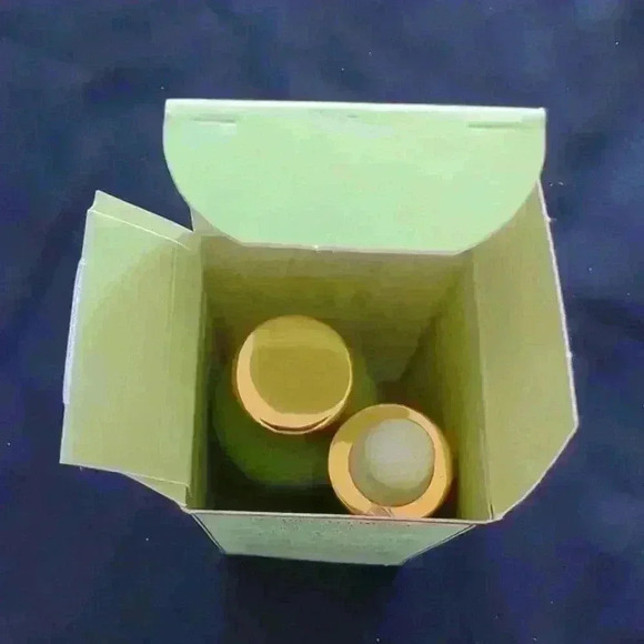 Pixie Skintreats Jasmine Oil Blend - Picture 8 of 8